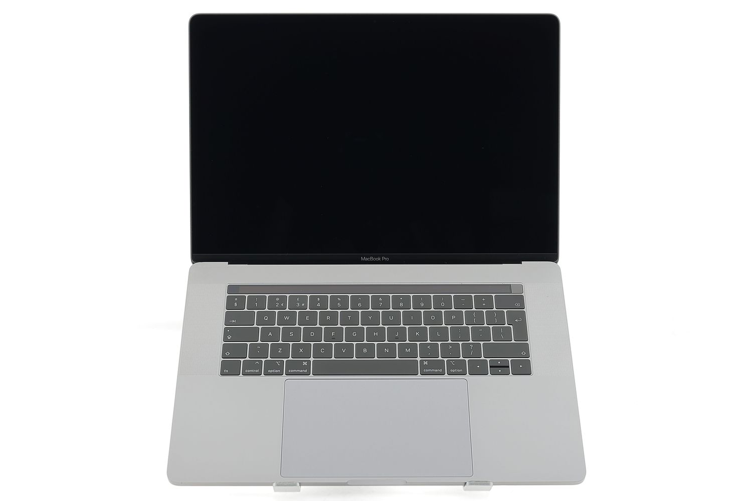 Apple MacBook Pro 15″ Touch Bar 2018, i7 2.6 GHz, 16 GB, AMD Radeon Pro 555X 512 GB Space Gray - Отлично