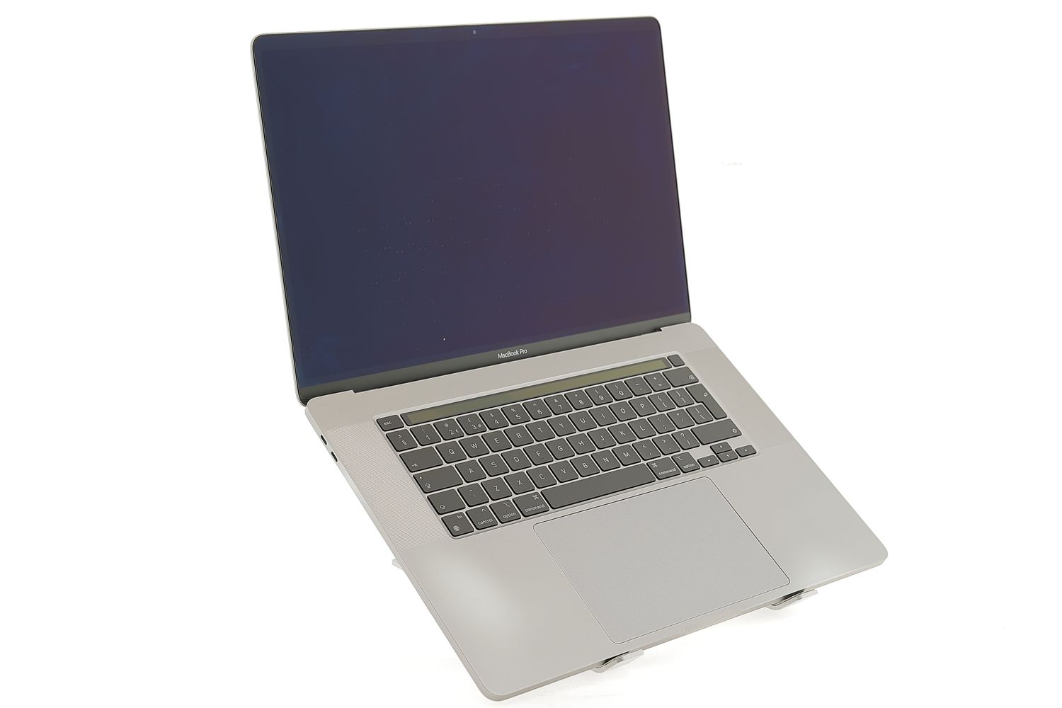 Apple MacBook Pro 16″ Touch Bar 2019, i7 2.6 GHz, 16 GB, AMD Radeon Pro 5300M 512 GB Space Gray - Ca nou