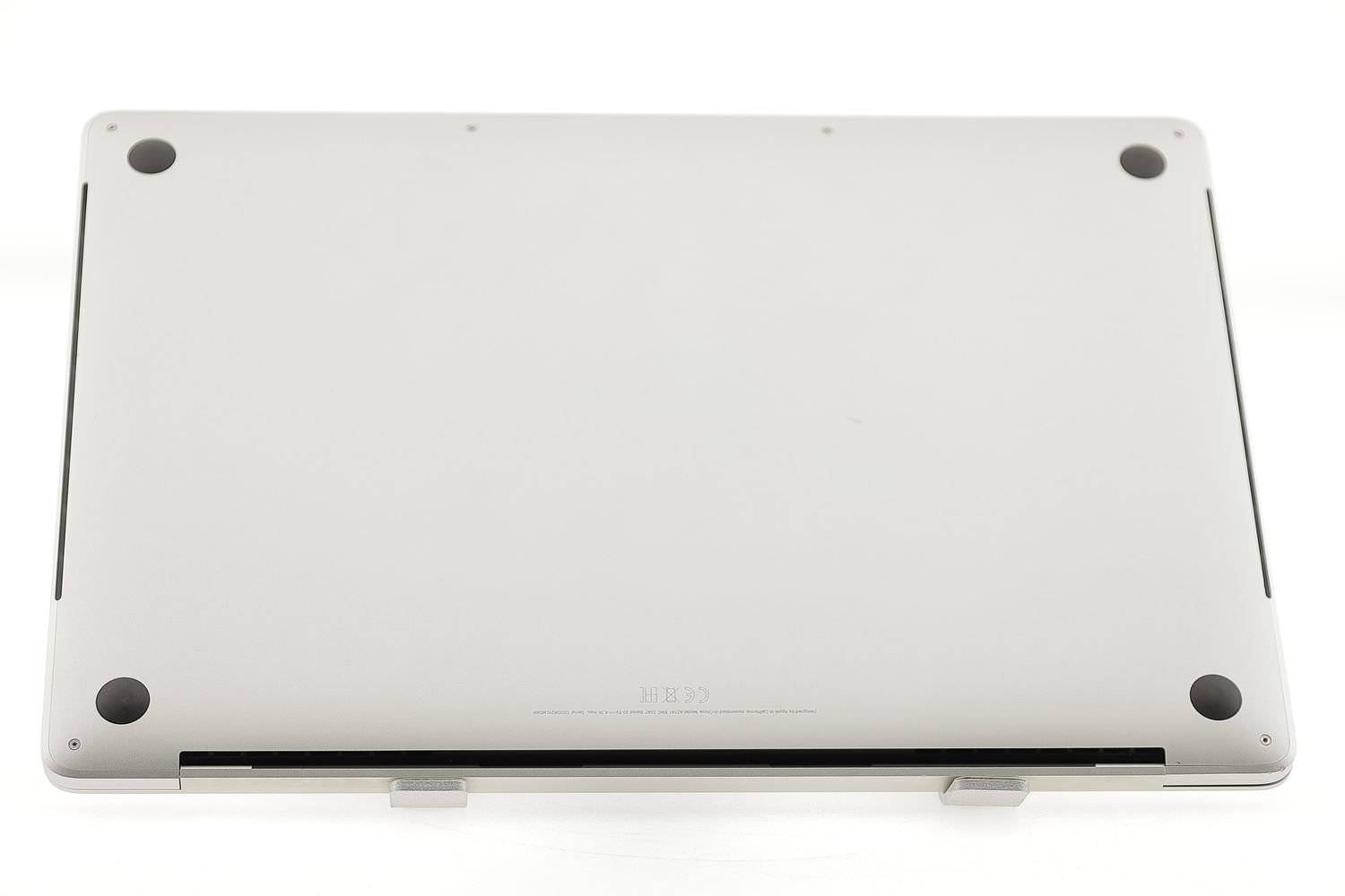 Apple MacBook Pro 16″ Touch Bar 2019, i7 2.6 GHz, 16 GB, AMD Radeon Pro 5300M 512 GB Silver - Nagyon jó