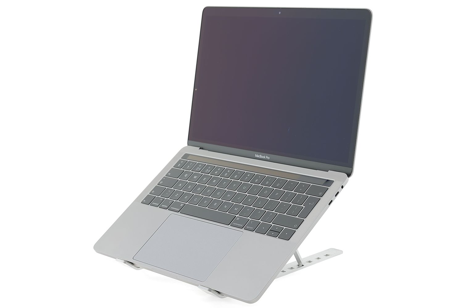 Apple MacBook Pro 13″ Touch Bar 2017, i5 3.1 GHz, 16 GB, Intel Iris Plus Graphics 650 256 GB Space Gray - Ca nou