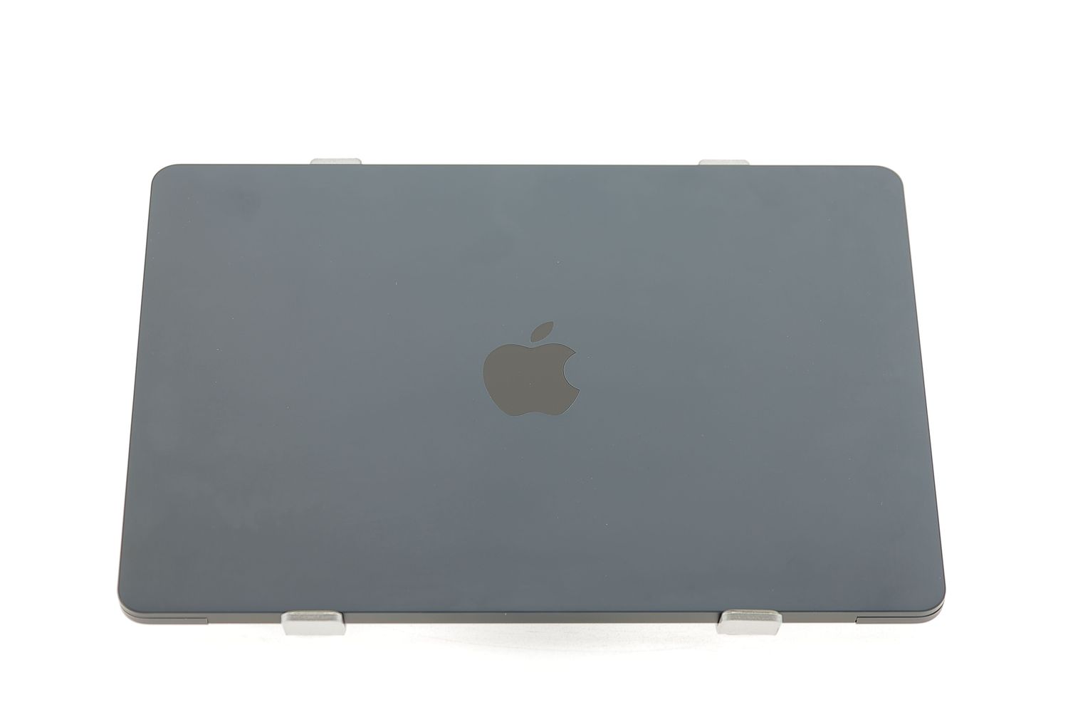 Apple MacBook Air 13″ 2022, M2 8 Cores, 8 GB, 10 core GPU 512 GB Midnight - Ca nou