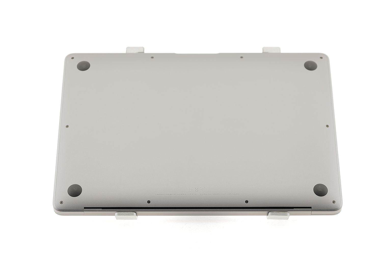 Apple MacBook Air 13″ 2020, M1 8 Cores, 8 GB, 8 core GPU 512 GB Space Gray - Újszerű