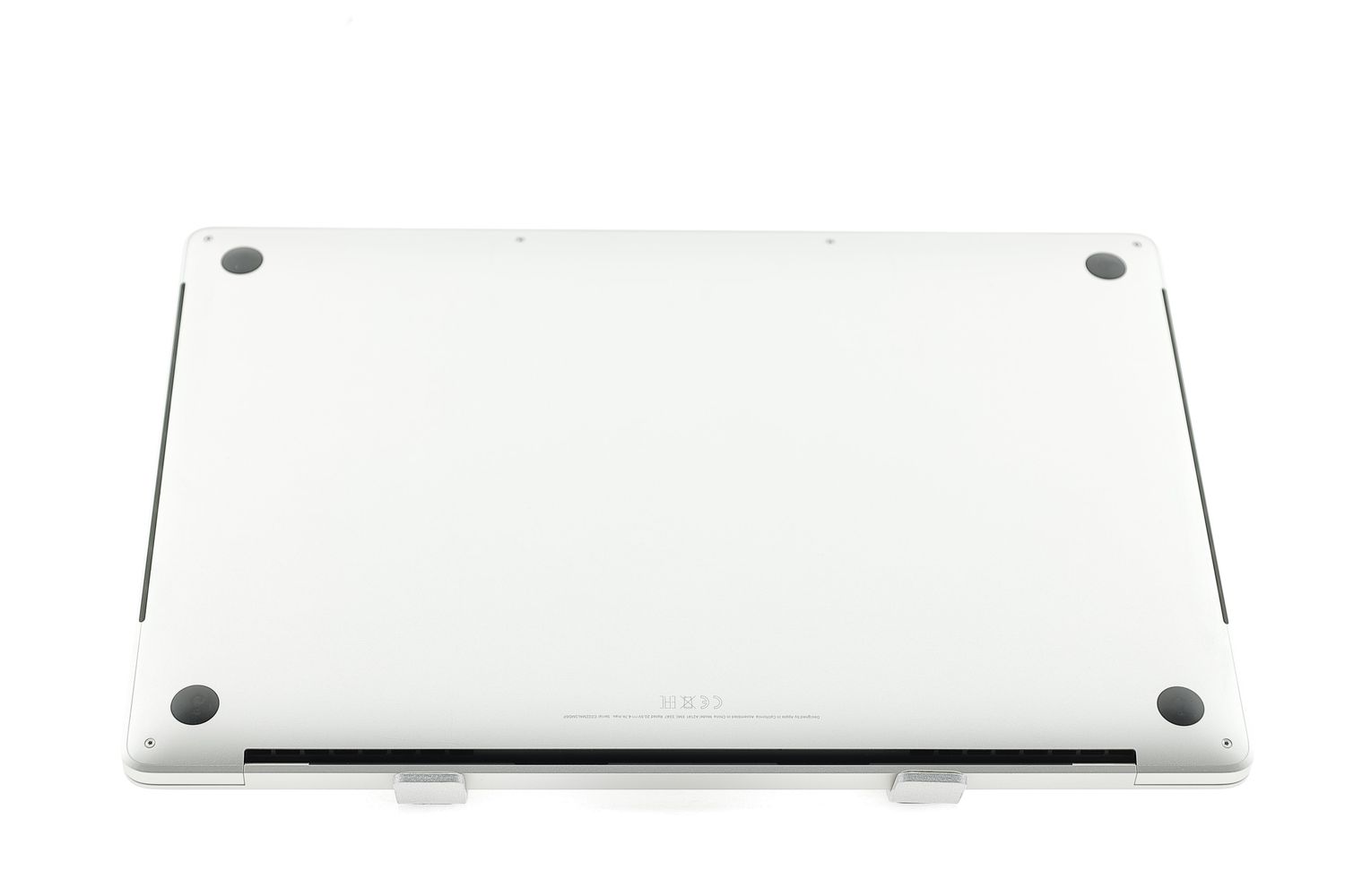 Apple MacBook Pro 16″ Touch Bar 2019, i7 2.6 GHz, 16 GB, AMD Radeon Pro 5300M 512 GB Silver - Ca nou