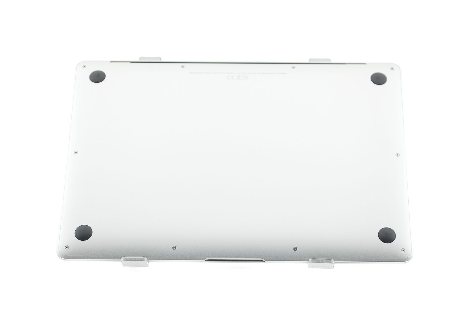 Apple MacBook Air 13″ 2020, i3 1.1 GHz, 8 GB, Intel Iris Plus 256 GB Silver - Kiváló