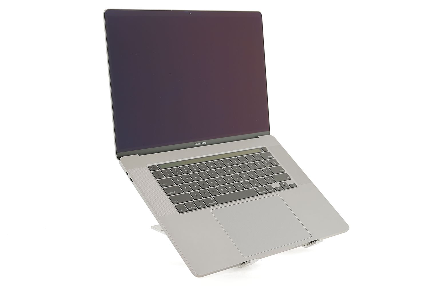Apple MacBook Pro 16″ Touch Bar 2019, i9 2.4 GHz, 32 GB, AMD Radeon Pro 5500M 512 GB Space Gray - Ca nou