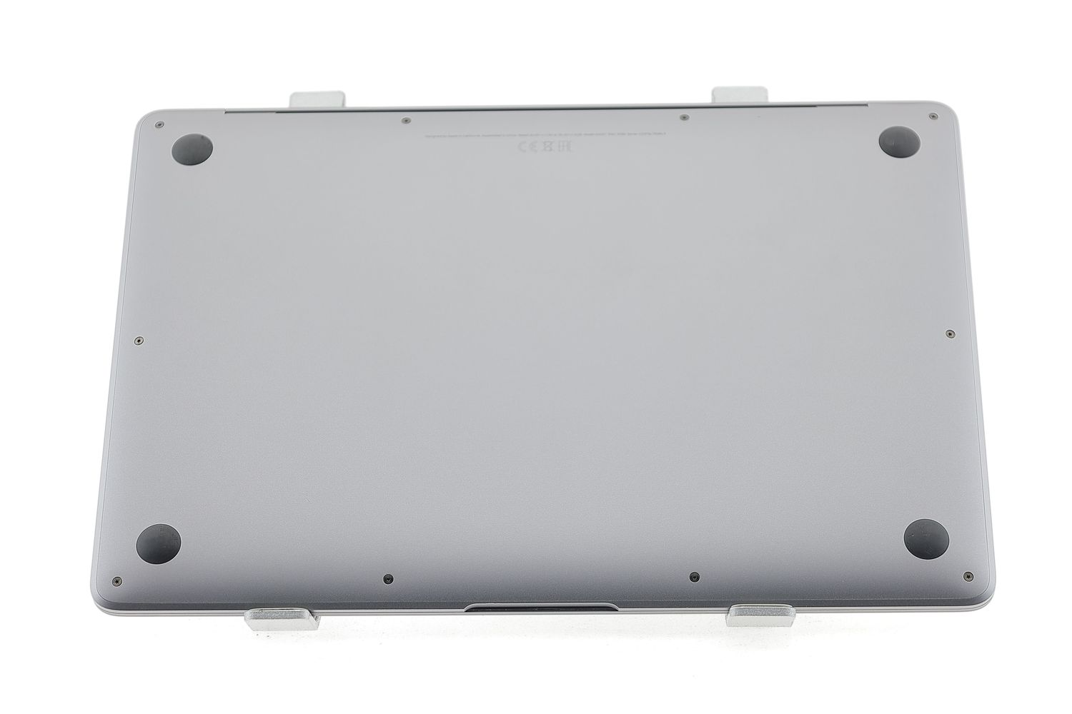 Apple MacBook Air 13″ 2020, M1 8 Cores, 8 GB, 7 core GPU, Space