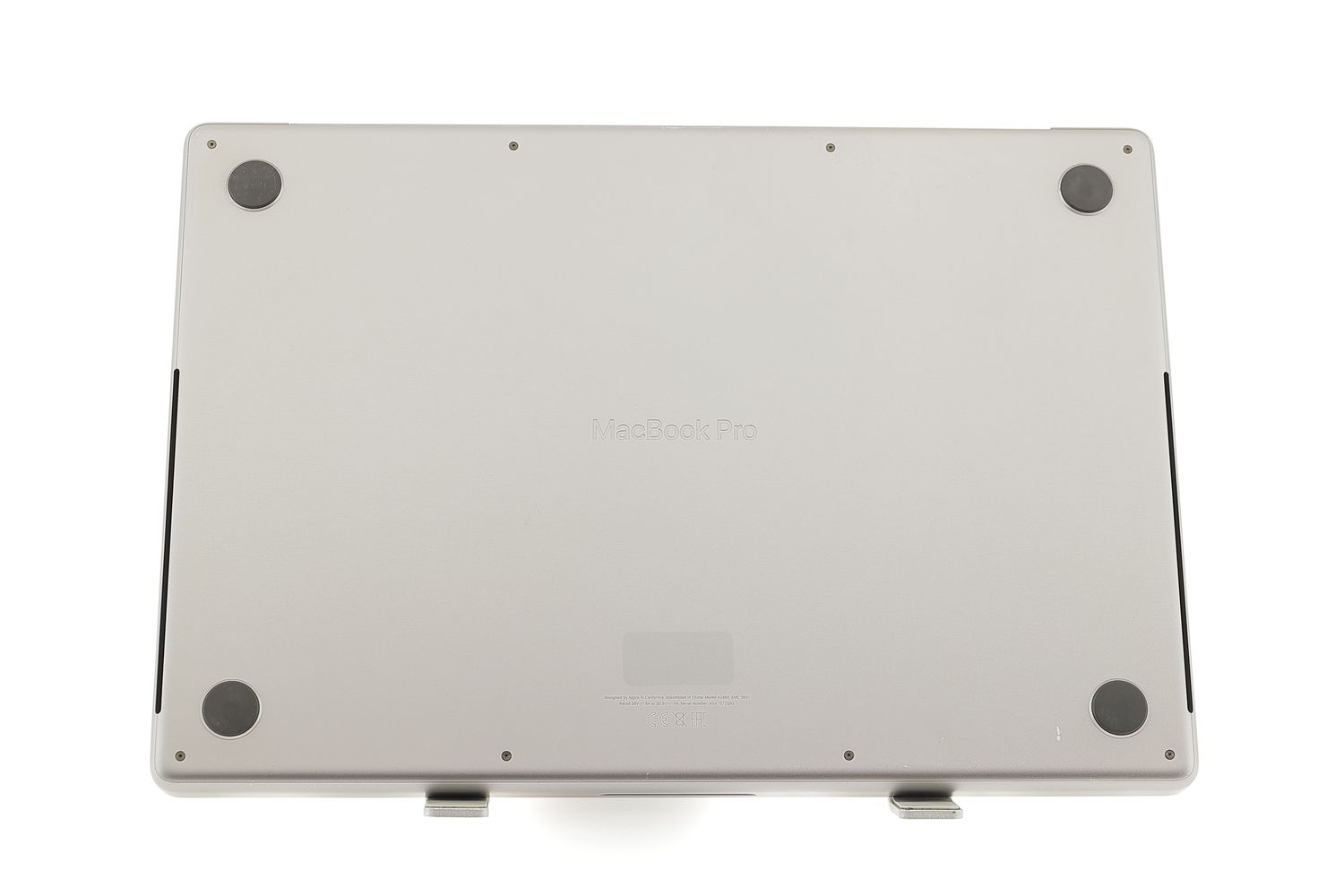 Apple MacBook Pro 16″ 2021, M1 Pro 10 Cores, 16 GB, 16 core GPU 512 GB Space Gray - Excelent