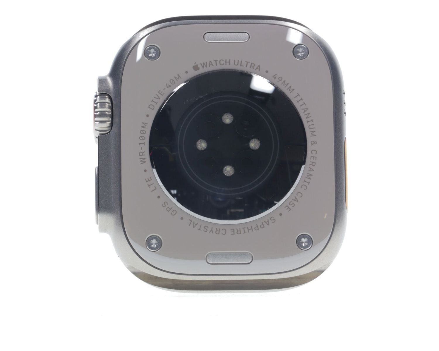 Apple Watch Ultra 2022, GPS + Cellular, Titanium 49mm Titanium - Като нов