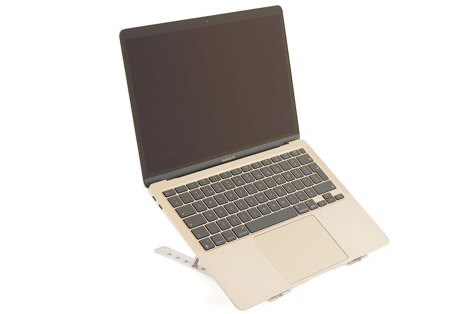 Apple MacBook Air 13″ 2020, i3 1.1 GHz, 8 GB, Intel Iris Plus 256 GB Gold - Foarte bun