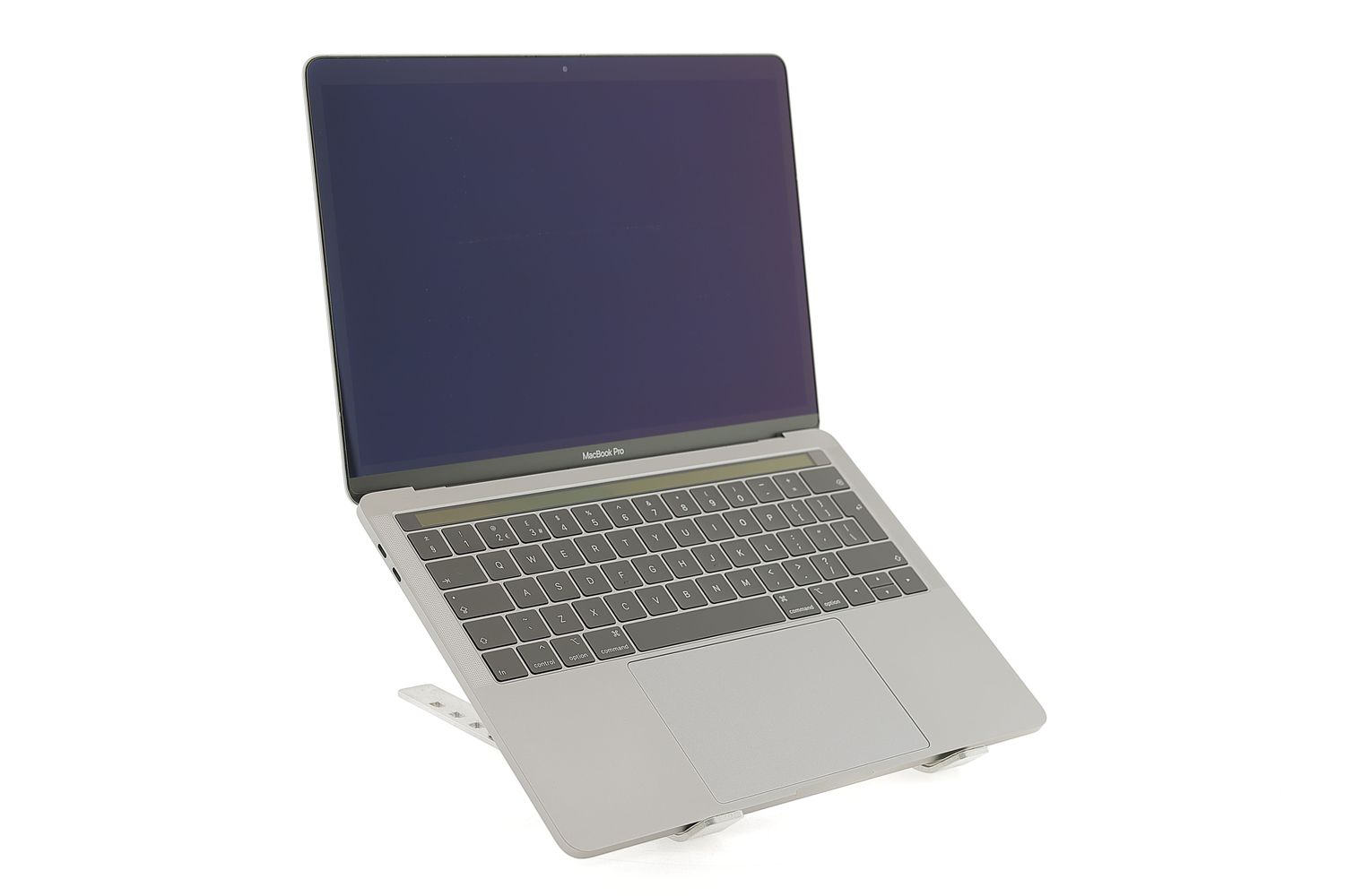 Apple MacBook Pro 13″ Touch Bar 2019, i5 2.4 GHz, 16 GB, Intel Iris Plus Graphics 655 256 GB Space Gray - Kiváló