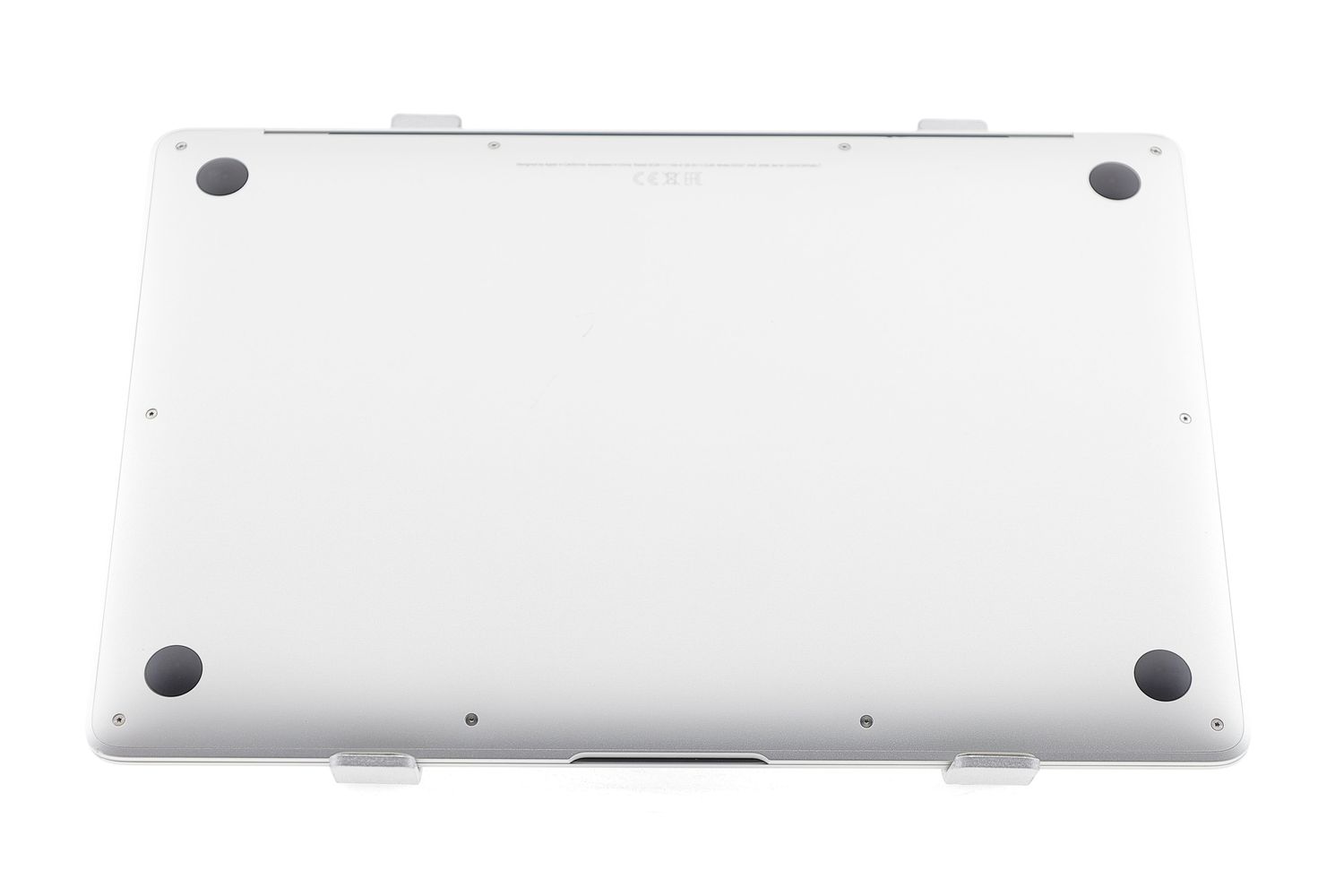 Apple MacBook Air 13″ 2020, M1 8 Cores, 8 GB, 7 core GPU 256 GB Silver - Excelent
