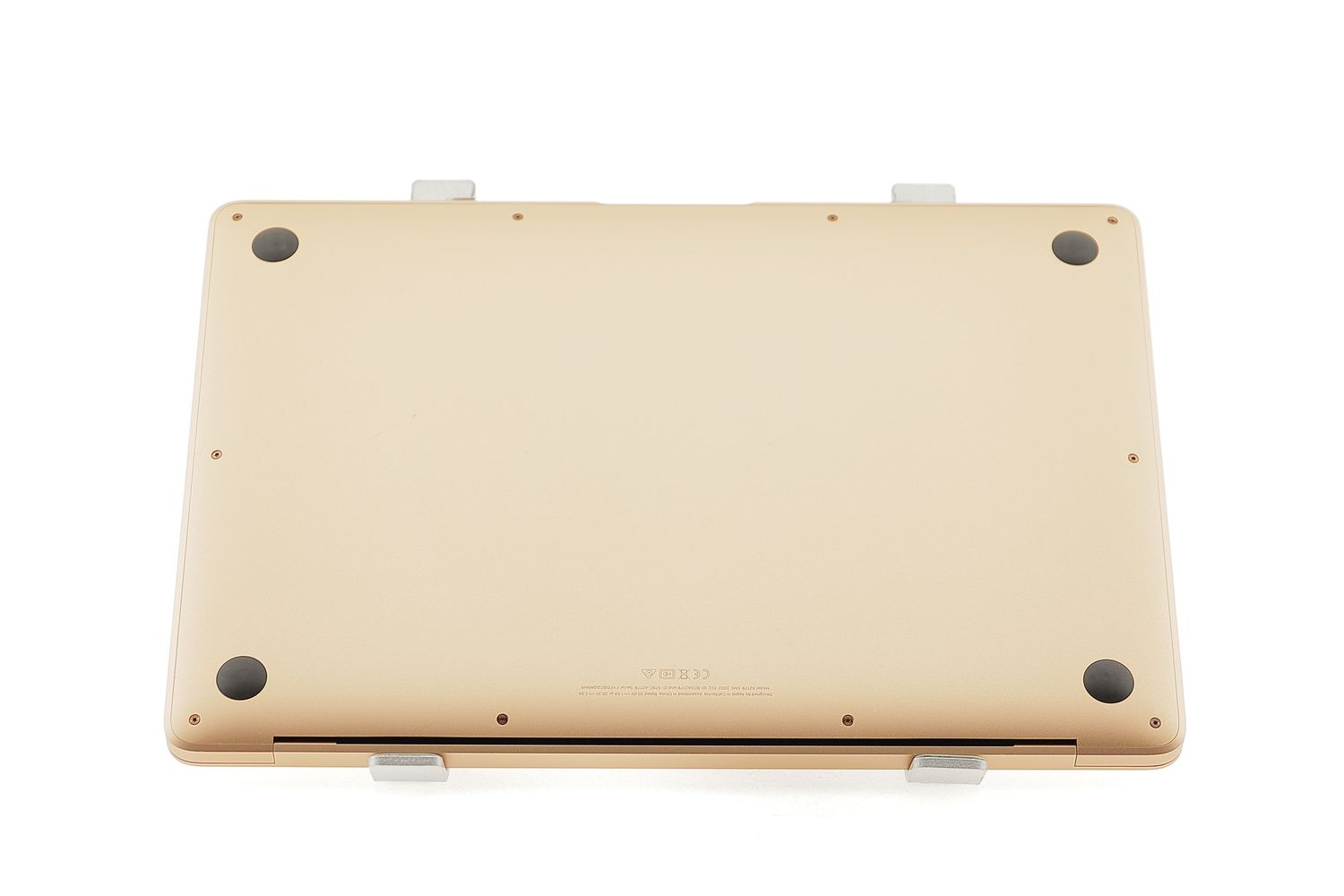 Apple MacBook Air 13″ 2020, i3 1.1 GHz, 8 GB, Intel Iris Plus 256 GB Gold - Като нов