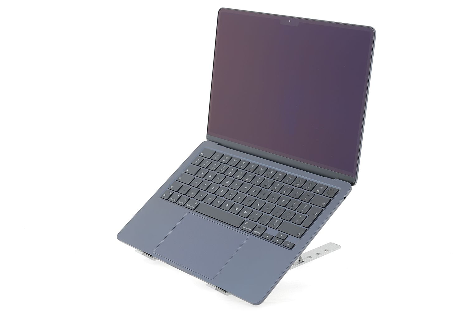 Apple MacBook Air 13″ 2024, M3 8 Cores, 16 GB, 10 core GPU 512 GB Midnight