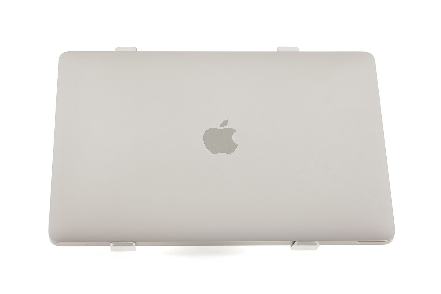 Apple MacBook Pro 13″ 2020, M1 8 Cores, 8 GB, 8 core GPU 512 GB Space Gray - Kiváló