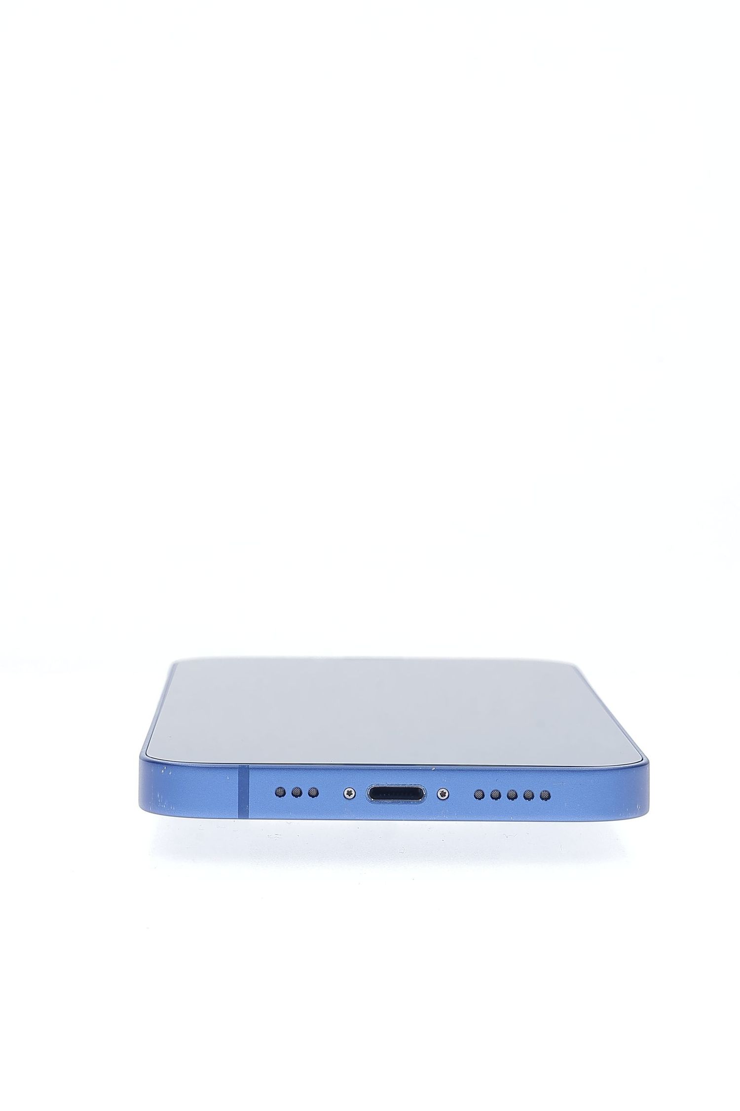 Apple iPhone 13 256 GB Blue - Много добро