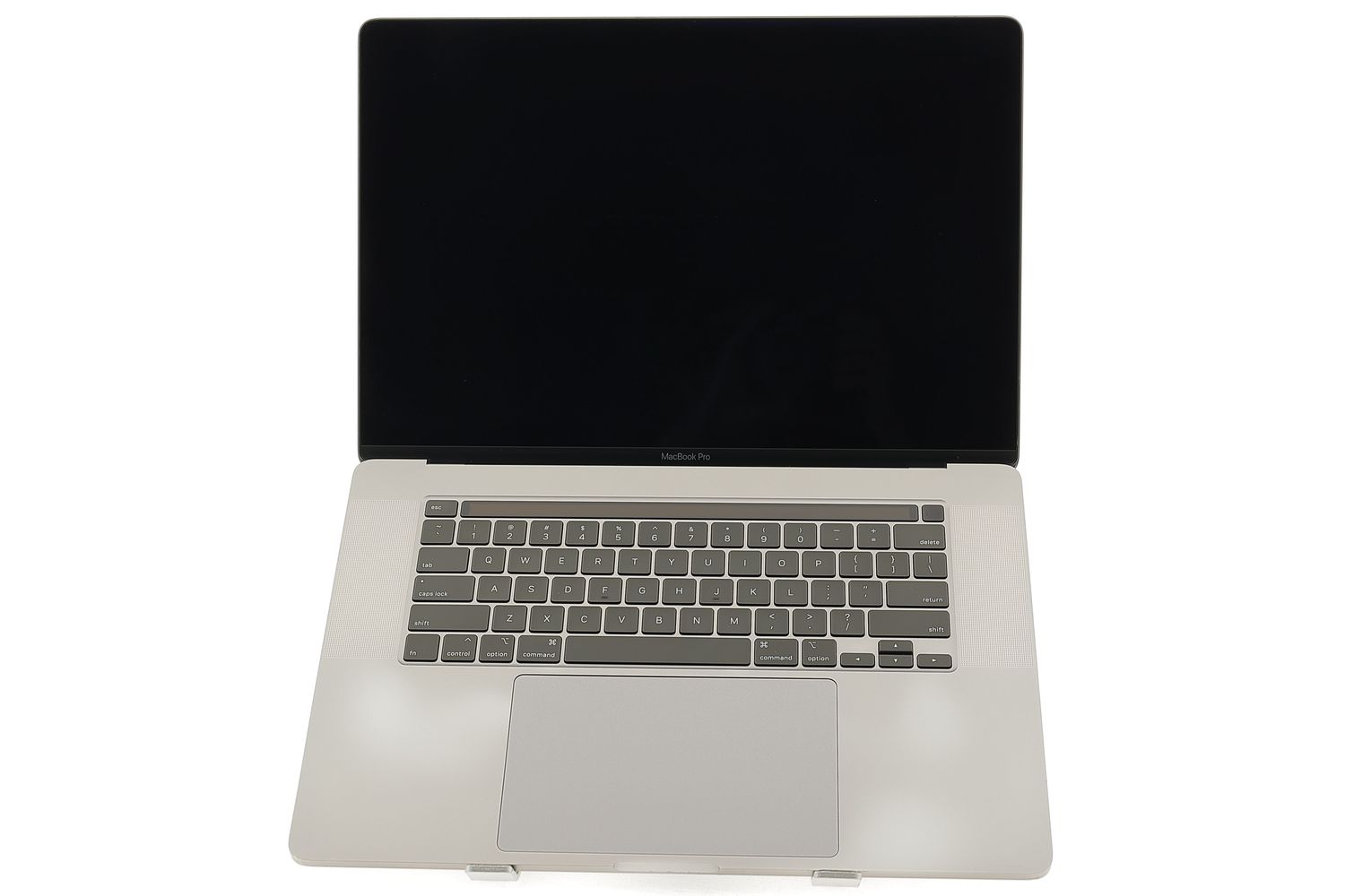 Apple MacBook Pro 16″ Touch Bar 2019, i9 2.4 GHz, 32 GB, AMD Radeon Pro 5500M 2 TB Space Gray - Много добро