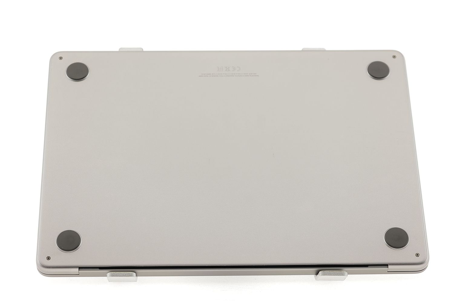 Apple MacBook Air 13″ 2022, M2 8 Cores, 8 GB, 8 core GPU, Space