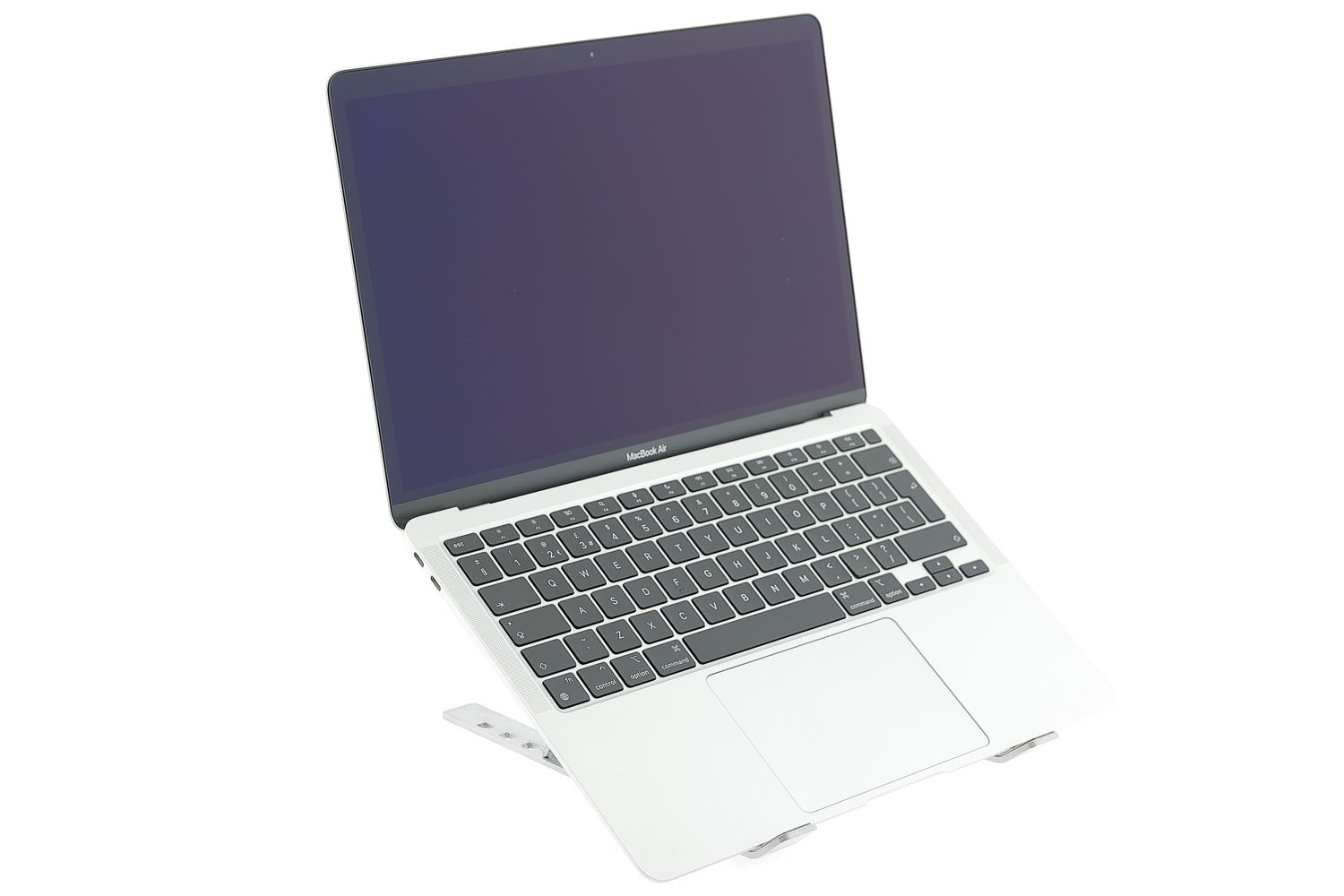 Apple MacBook Air 13″ 2020, i5 1.1 GHz, 8 GB, Intel Iris Plus 512 GB Silver - Újszerű