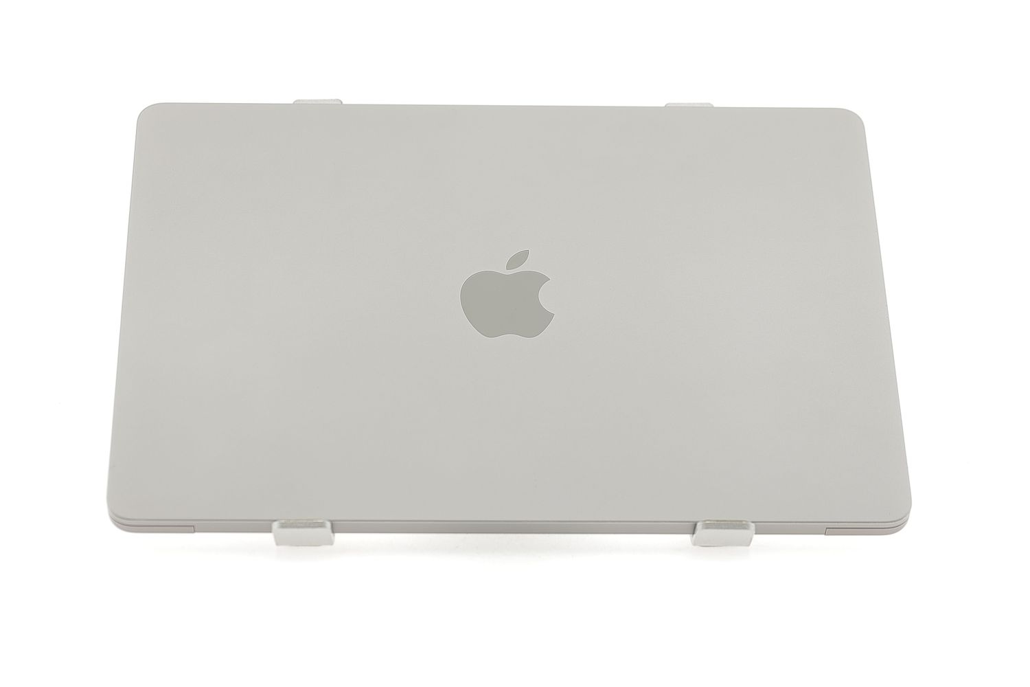 Apple MacBook Air 13″ 2022, M2 8 Cores, 8 GB, 10 core GPU 512 GB Space Gray - Kiváló