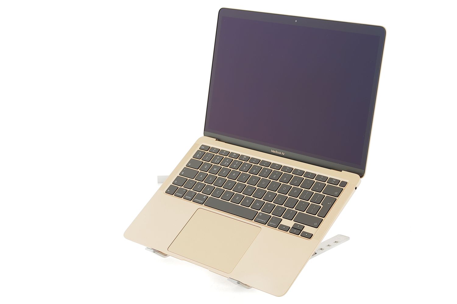 Apple MacBook Air 13″ 2020, M1 8 Cores, 16 GB, 7 core GPU 256 GB Gold - Ca nou