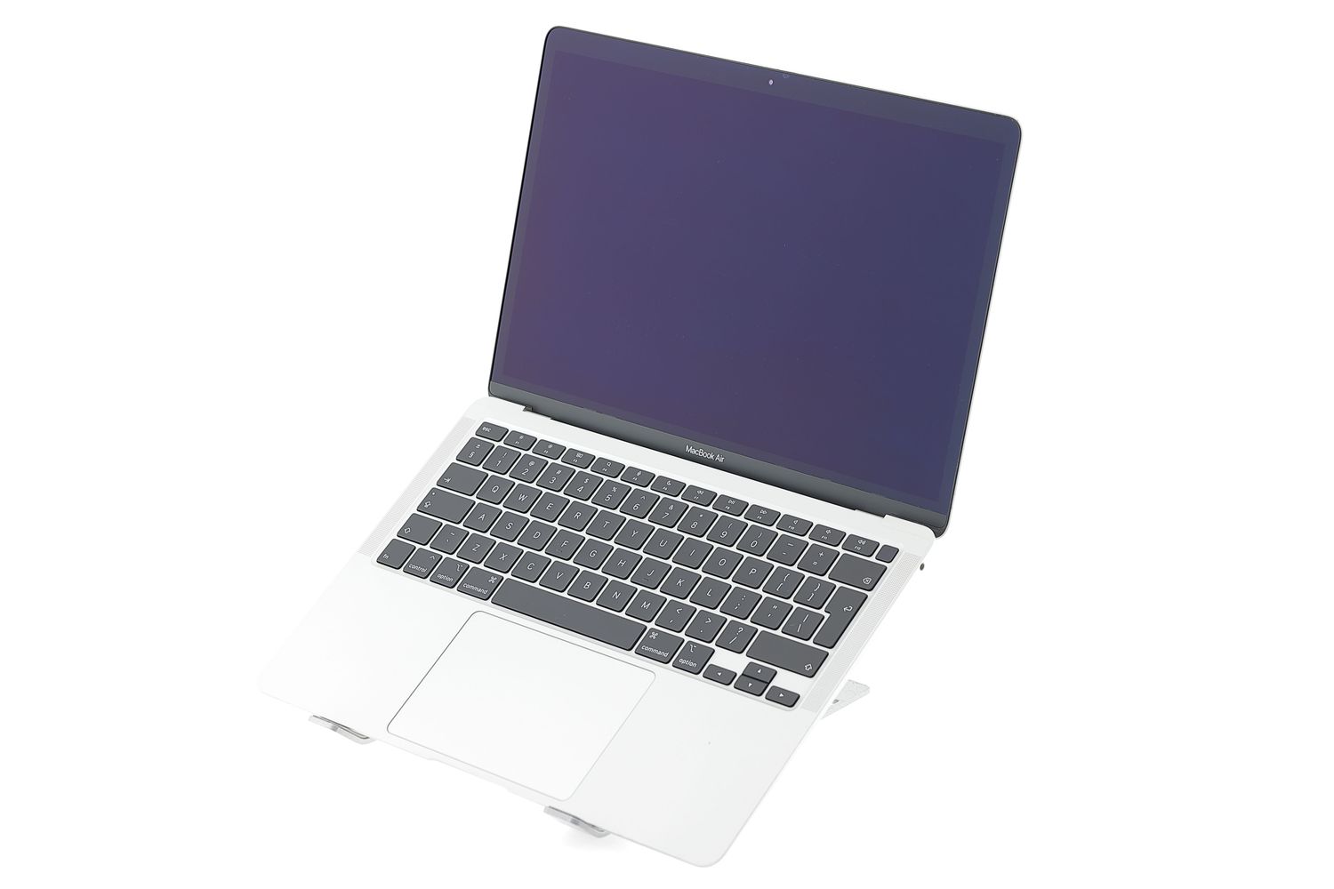 Apple MacBook Air 13″ 2020, M1 8 Cores, 8 GB, 7 core GPU, Silver