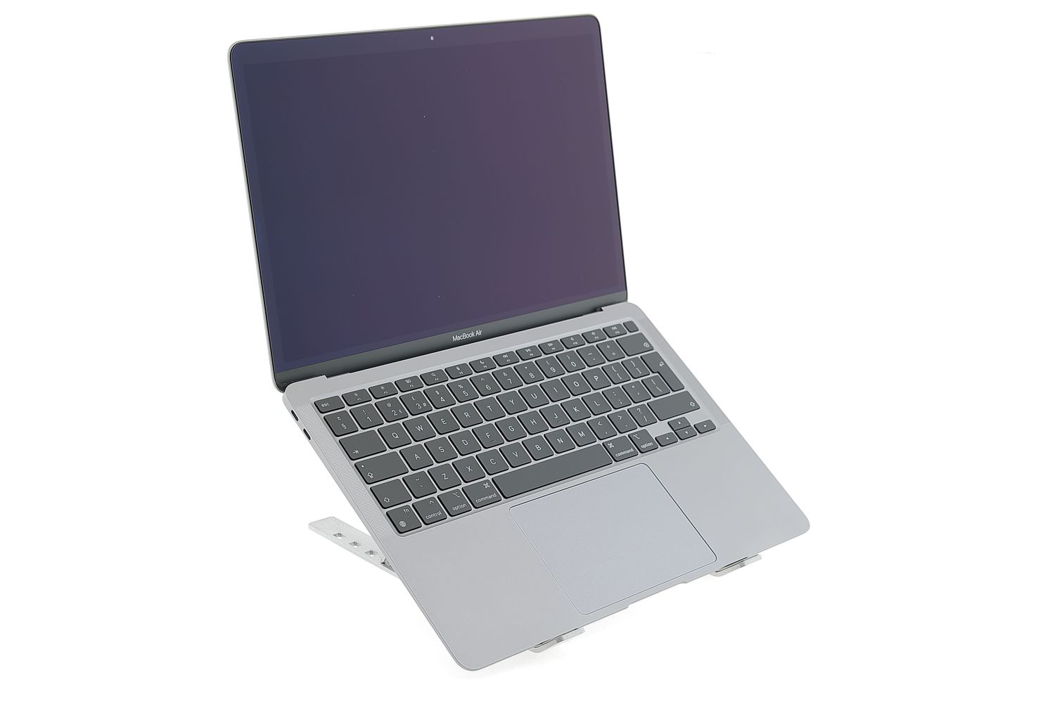 Apple MacBook Air 13″ 2020, M1 8 Cores, 8 GB, 7 core GPU 256 GB Space Gray - Excelent