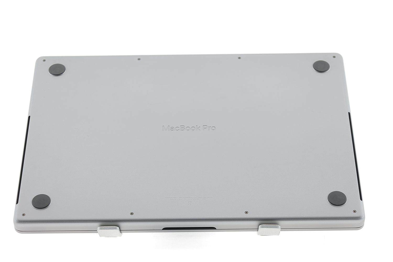 Apple MacBook Pro 16″ 2021, M1 Pro 10 Cores, 16 GB, 16 core GPU 512 GB Space Gray - Excelent