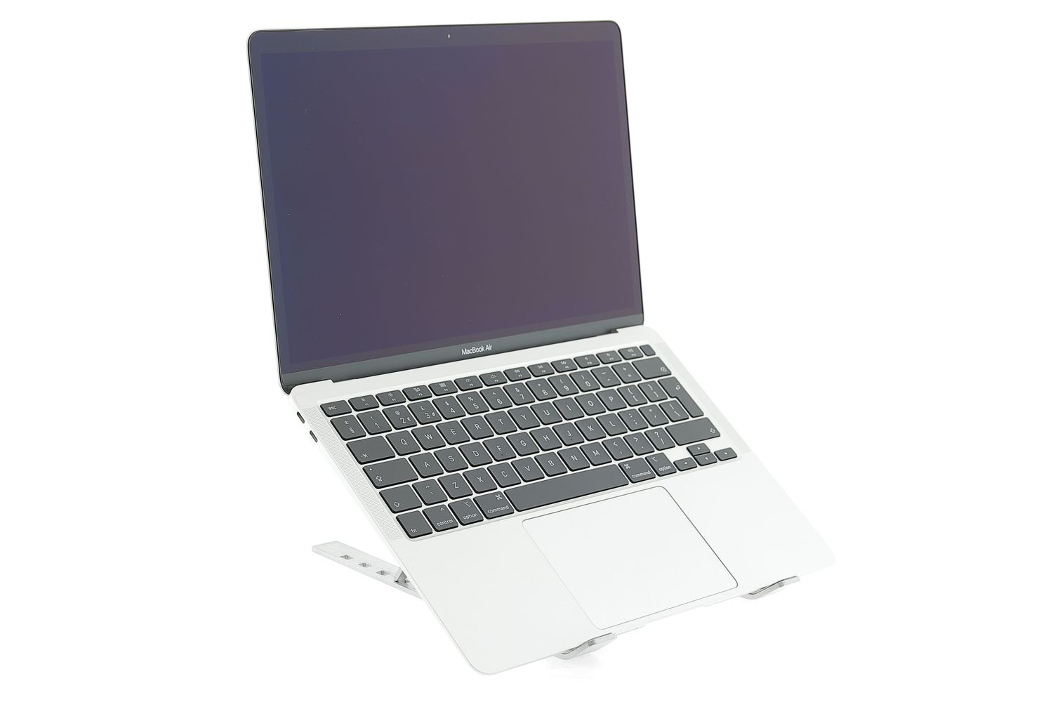 Apple MacBook Air 13″ 2020, i3 1.1 GHz, 8 GB, Intel Iris Plus 256 GB Silver - Εξαιρετικό