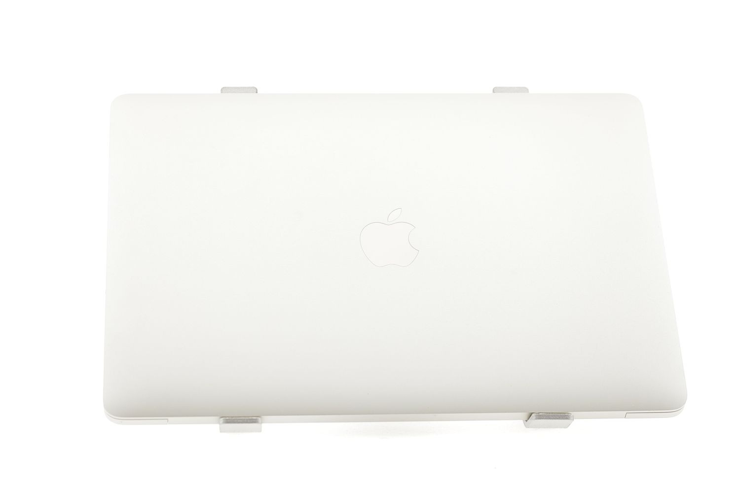 Apple MacBook Pro 13″ 2022, M2 8 Cores, 8 GB, 10 core GPU 256 GB Silver - Újszerű