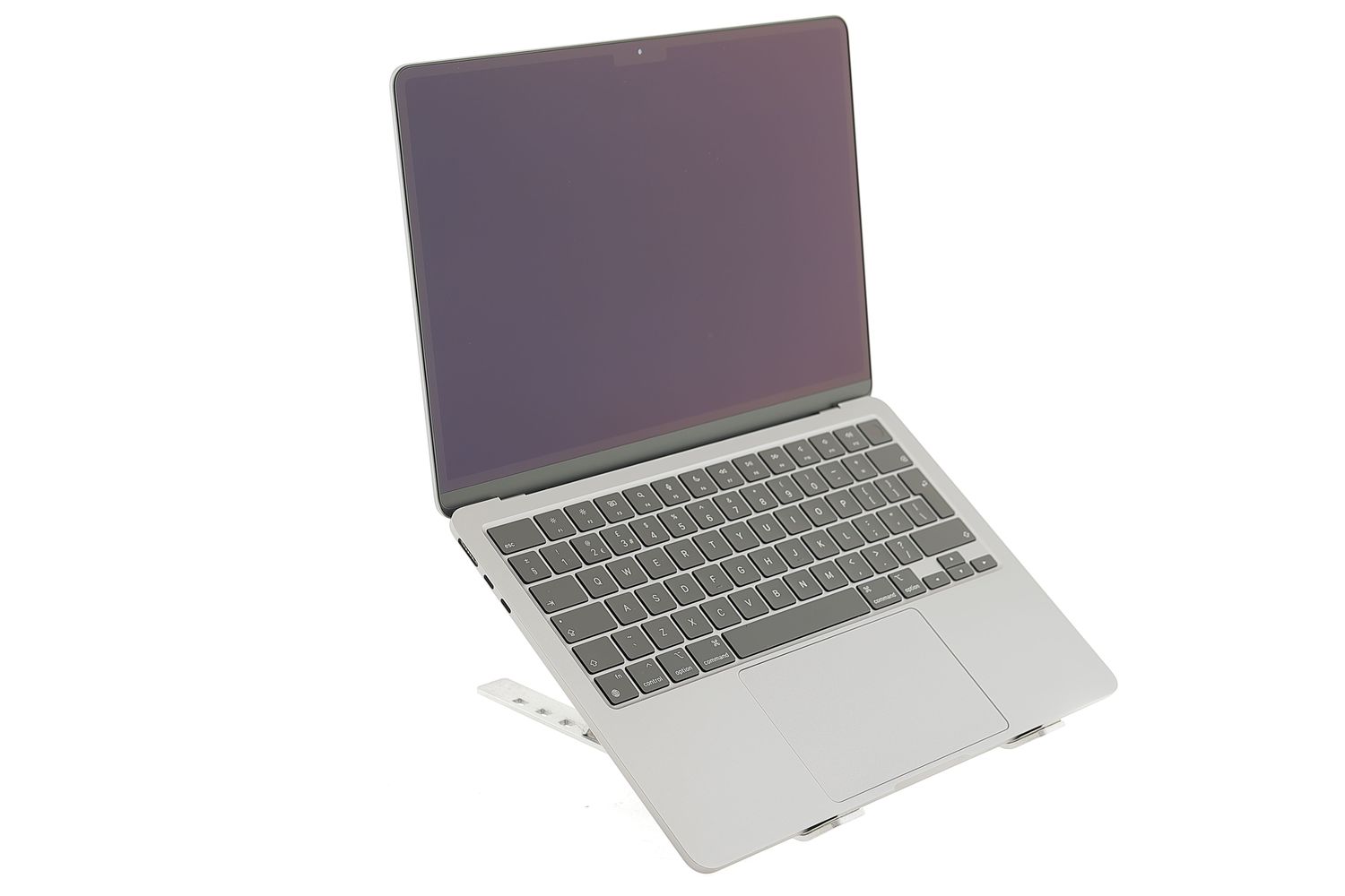 Apple MacBook Air 13″ 2022, M2 8 Cores, 8 GB, 10 core GPU 512 GB Space Gray - Ca nou