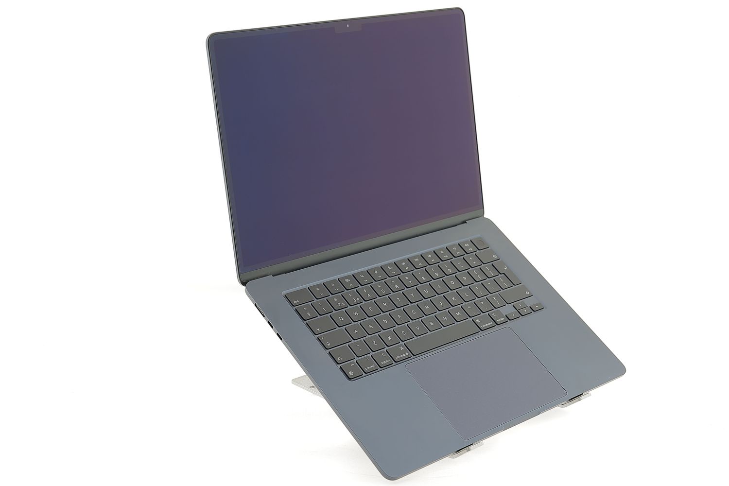 Apple MacBook Air 15″ 2024, M3 8 Cores, 8 GB, 10 core GPU 256 GB Midnight - Σαν καινούργιο