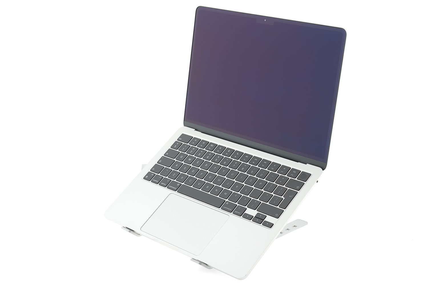 Apple MacBook Air 13″ 2024, M3 8 Cores, 8 GB, 8 core GPU 256 GB Silver