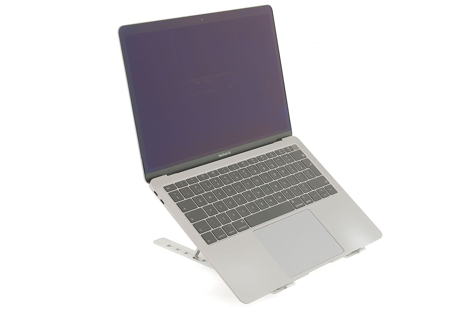 Apple MacBook Air 13″ 2019, i5 1.6 GHz, 8 GB, Intel UHD Graphics 617 128 GB Space Gray - Bun