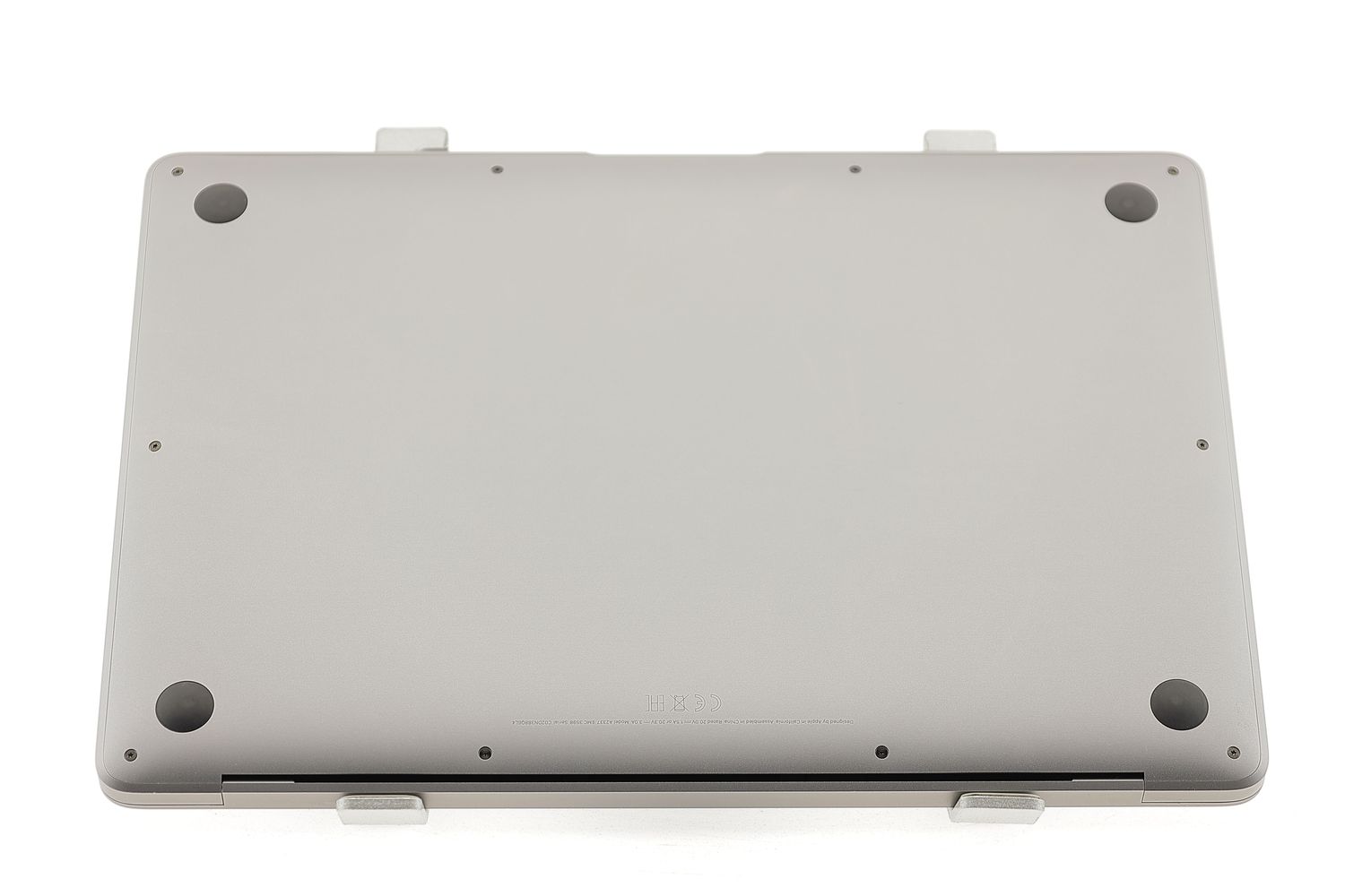 Apple MacBook Air 13″ 2020, M1 8 Cores, 8 GB, 7 core GPU 256 GB Space Gray - Като нов