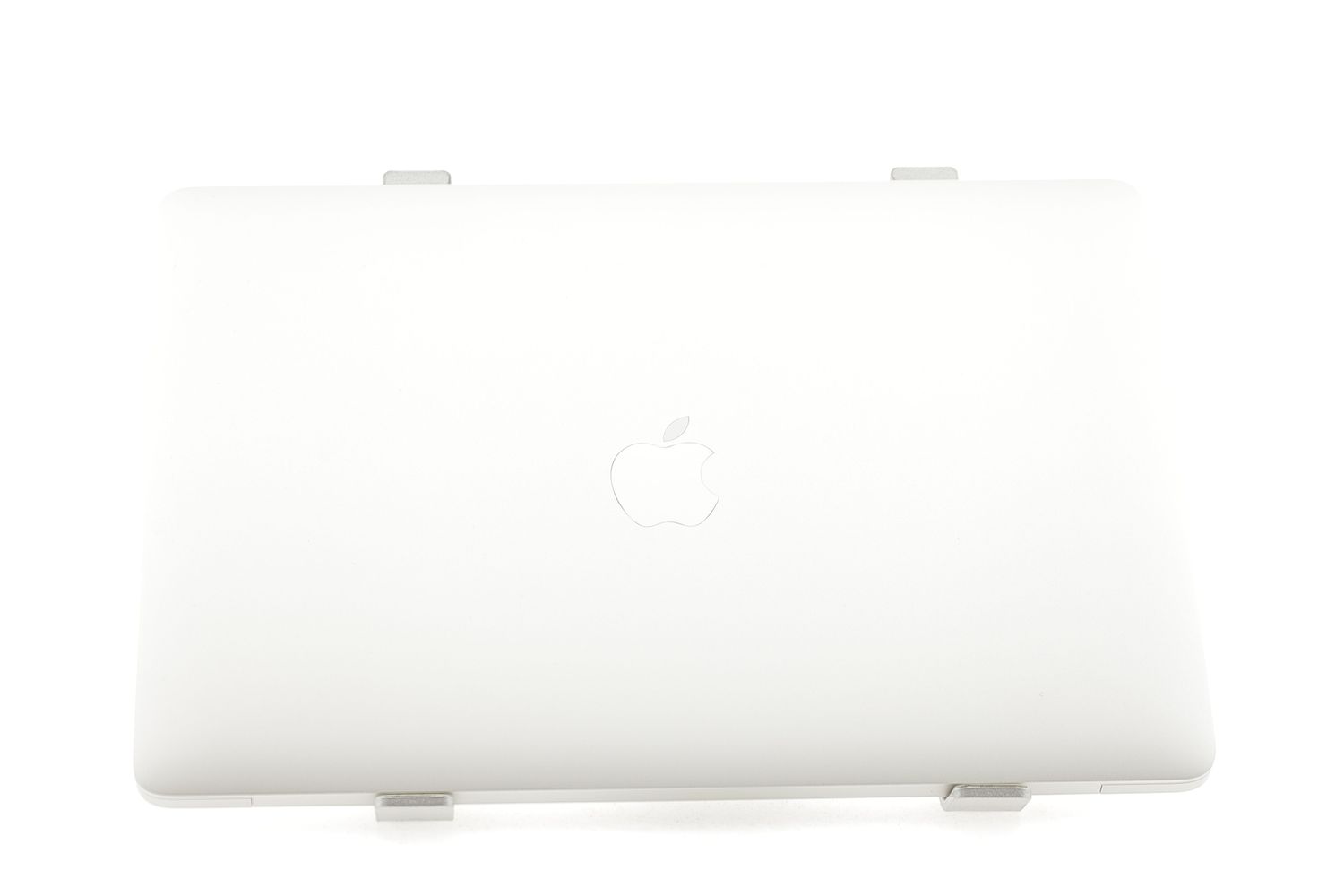 Apple MacBook Pro 13″ Touch Bar 2020, i5 2 GHz, 16 GB, Intel Iris Plus Graphics 512 GB Silver - Отлично