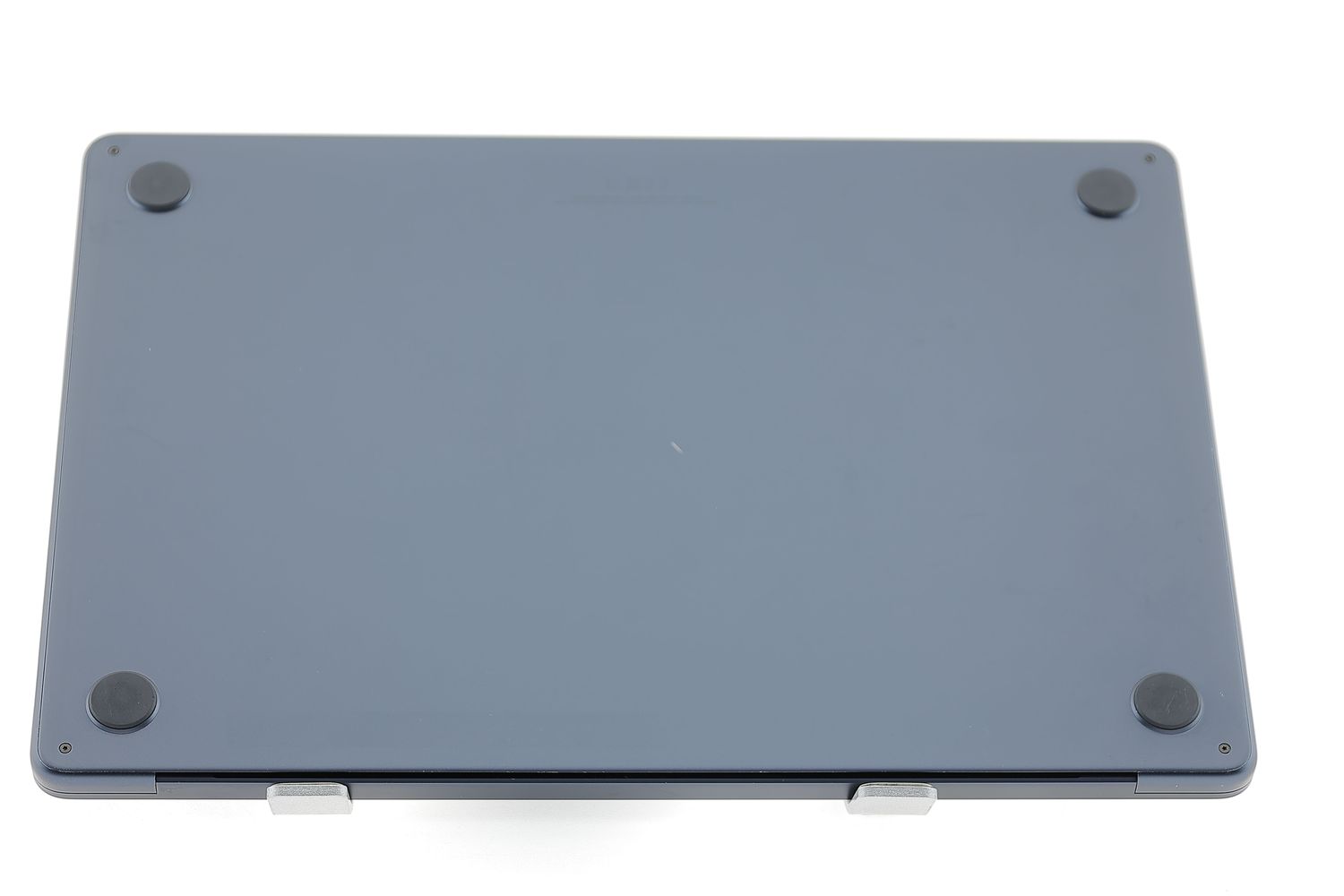 Apple MacBook Air 15″ 2023, M2 8 Cores, 8 GB, 10 core GPU 512 GB Midnight - Отлично