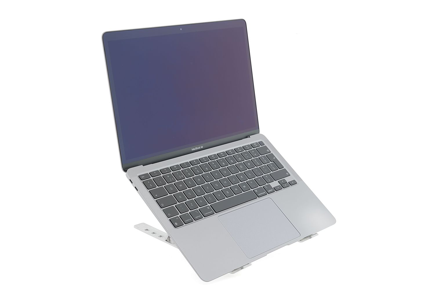 Apple MacBook Air 13″ 2020, M1 8 Cores, 8 GB, 7 core GPU 256 GB Space Gray - Kiváló