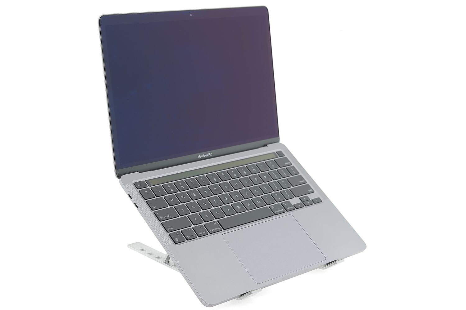 Apple MacBook Pro 13″ 2020, M1 8 Cores, 8 GB, 8 core GPU 256 GB Space Gray - Много добро