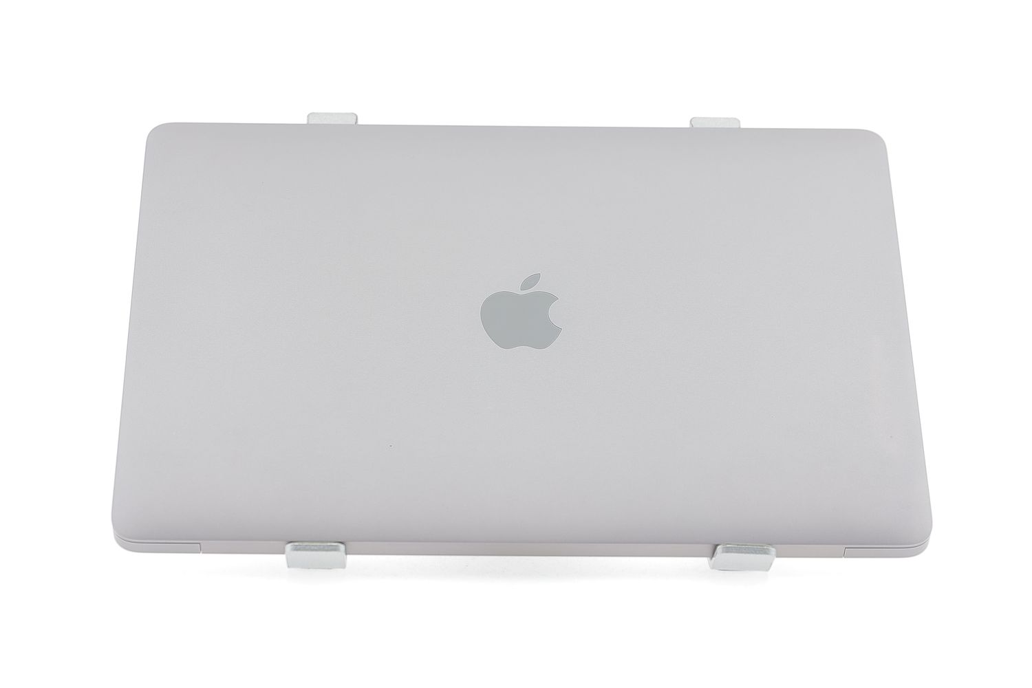 Apple MacBook Air 13″ 2020, i7 1.2 GHz, 16 GB, Intel Iris Plus 256 GB Space Gray - Excelent