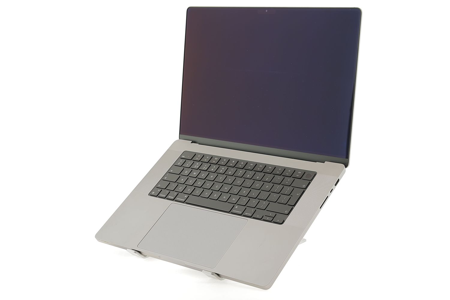 Apple MacBook Pro 16″ 2021, M1 Pro 10 Cores, 16 GB, 16 core GPU 512 GB Space Gray - Като нов