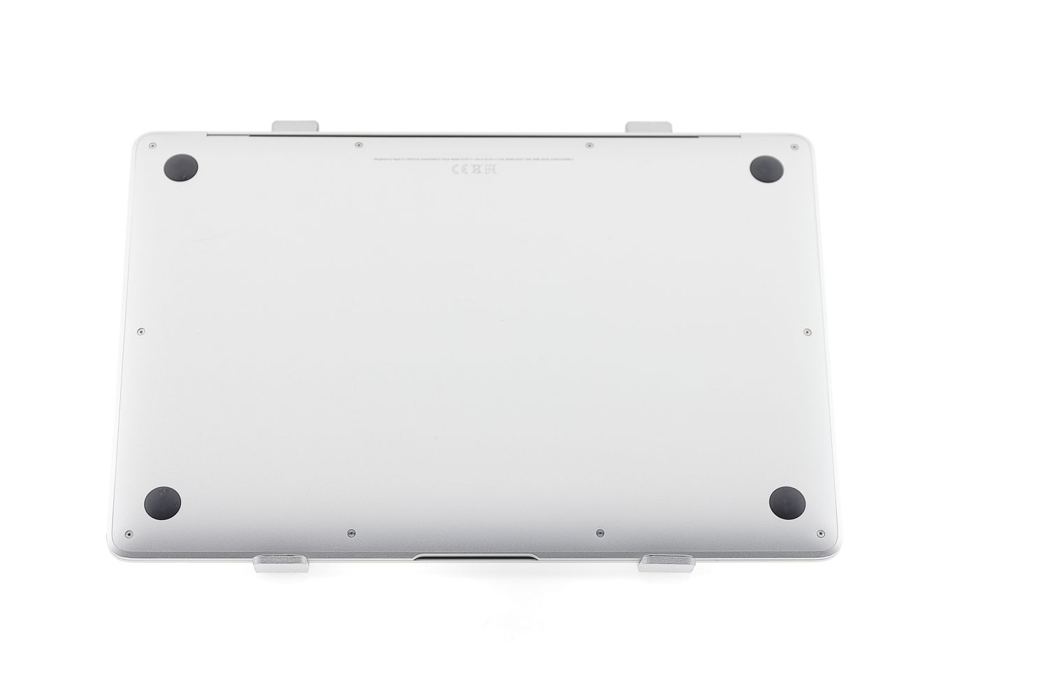 Apple MacBook Air 13″ 2020, M1 8 Cores, 8 GB, 7 core GPU 256 GB Silver - Kiváló