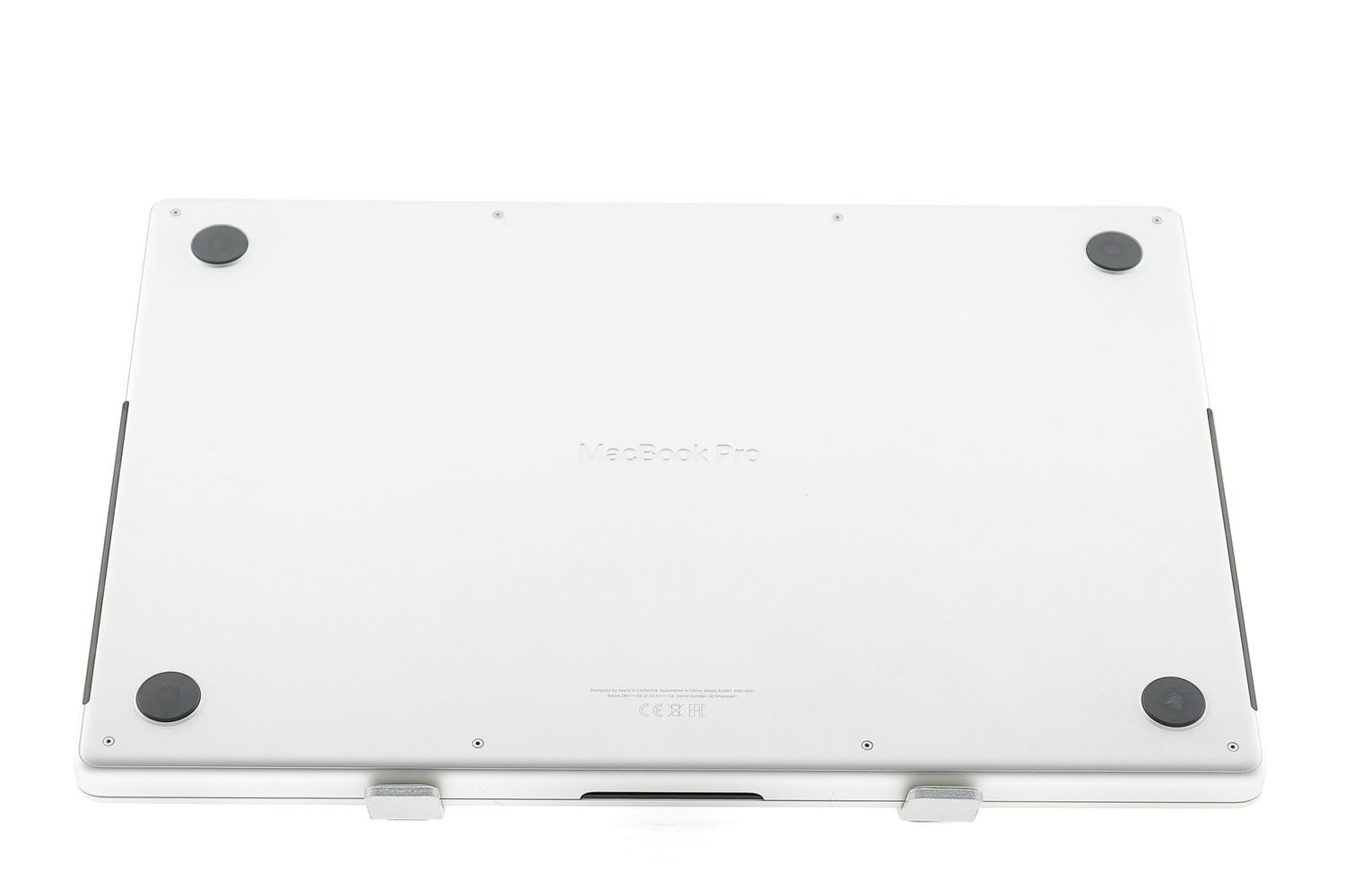 Apple MacBook Pro 16″ 2021, M1 Pro 10 Cores, 16 GB, 16 core GPU 1 TB Silver - Bun