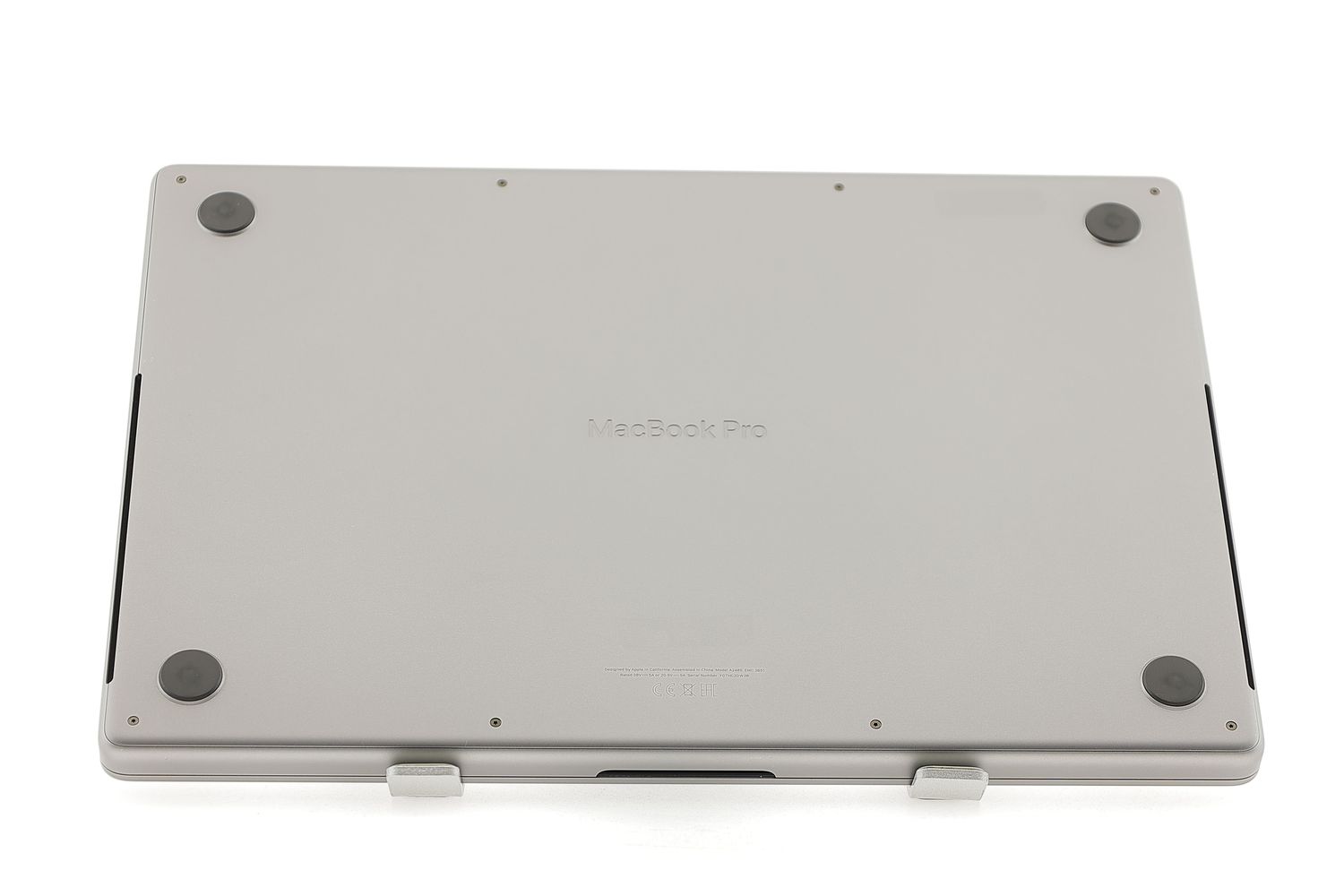Apple MacBook Pro 16″ 2021, M1 Pro 10 Cores, 16 GB, 16 core GPU 512 GB Space Gray - Excelent