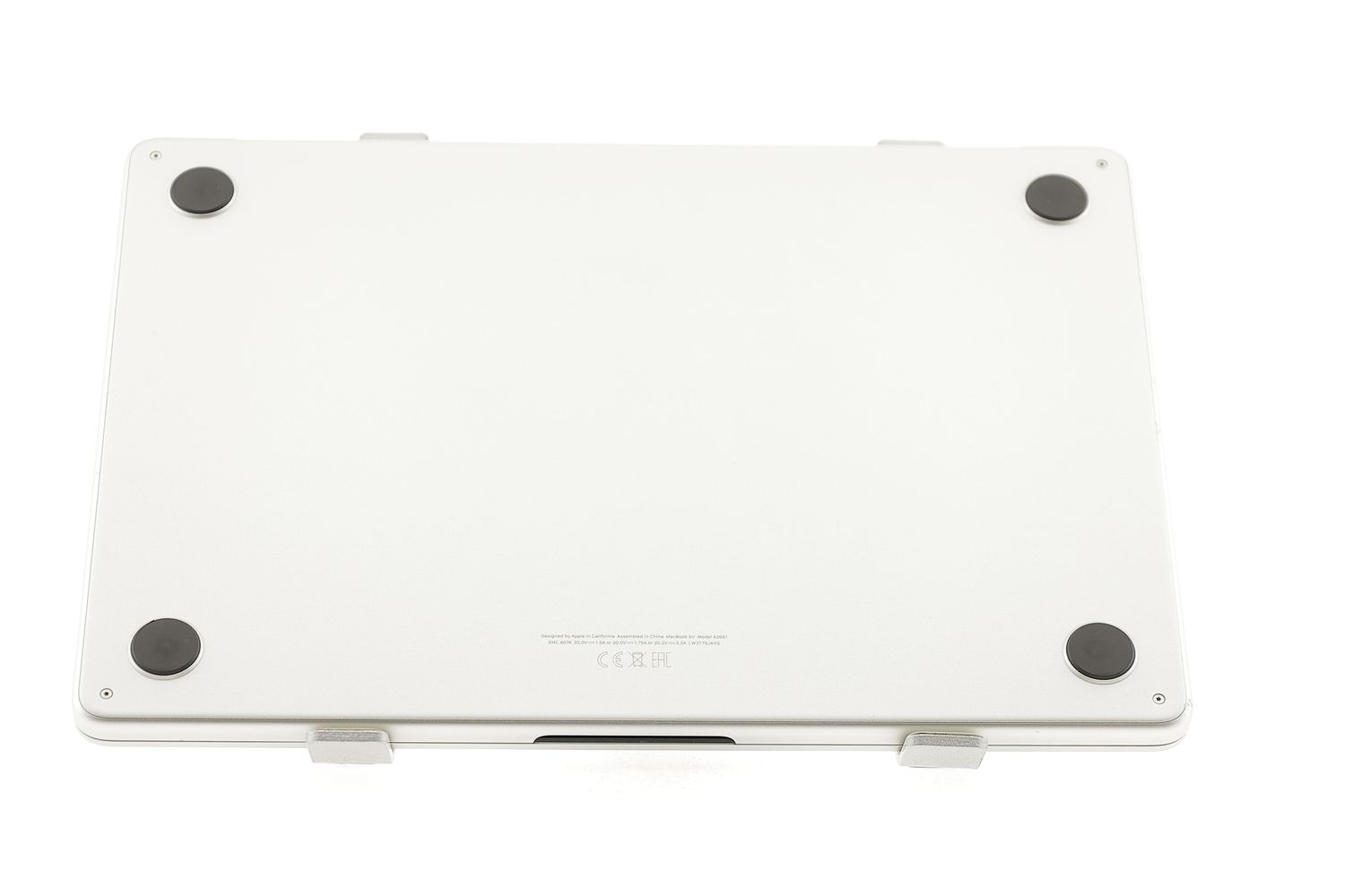 Apple MacBook Air 13″ 2022, M2 8 Cores, 16 GB, 10 core GPU 512 GB Silver - Ca nou