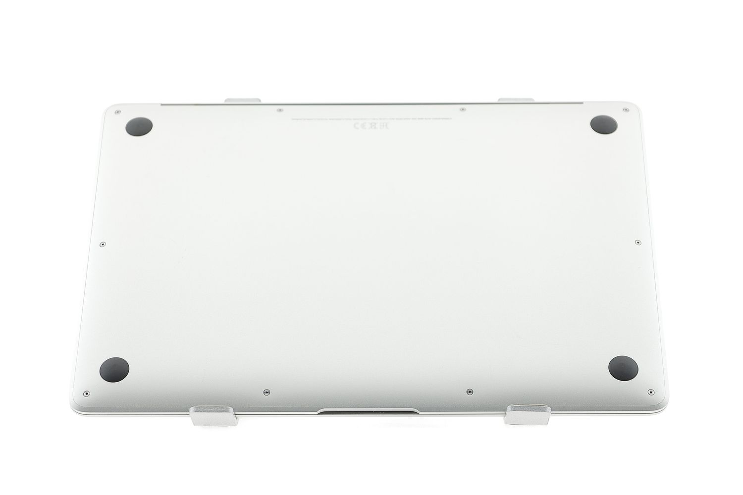 Apple MacBook Air 13″ 2020, M1 8 Cores, 8 GB, 8 core GPU 512 GB Silver - Nagyon jó