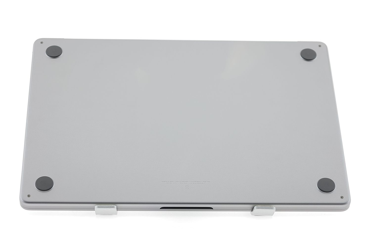 Apple MacBook Air 15″ 2023, M2 8 Cores, 8 GB, 10 core GPU 256 GB Space Gray - Foarte bun