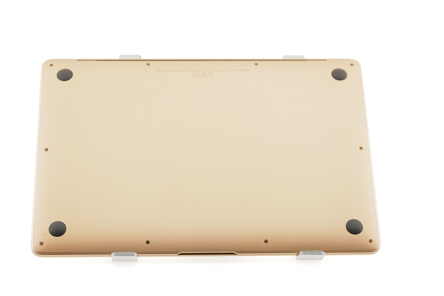 Apple MacBook Air 13″ 2020, M1 8 Cores, 16 GB, 7 core GPU 256 GB Gold - Ca nou