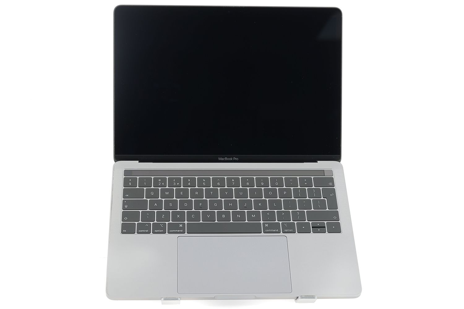 Apple MacBook Pro 13″ Touch Bar 2018, i5 2.3 GHz, 8 GB, Intel Iris Plus Graphics 655 256 GB Space Gray - Много добро