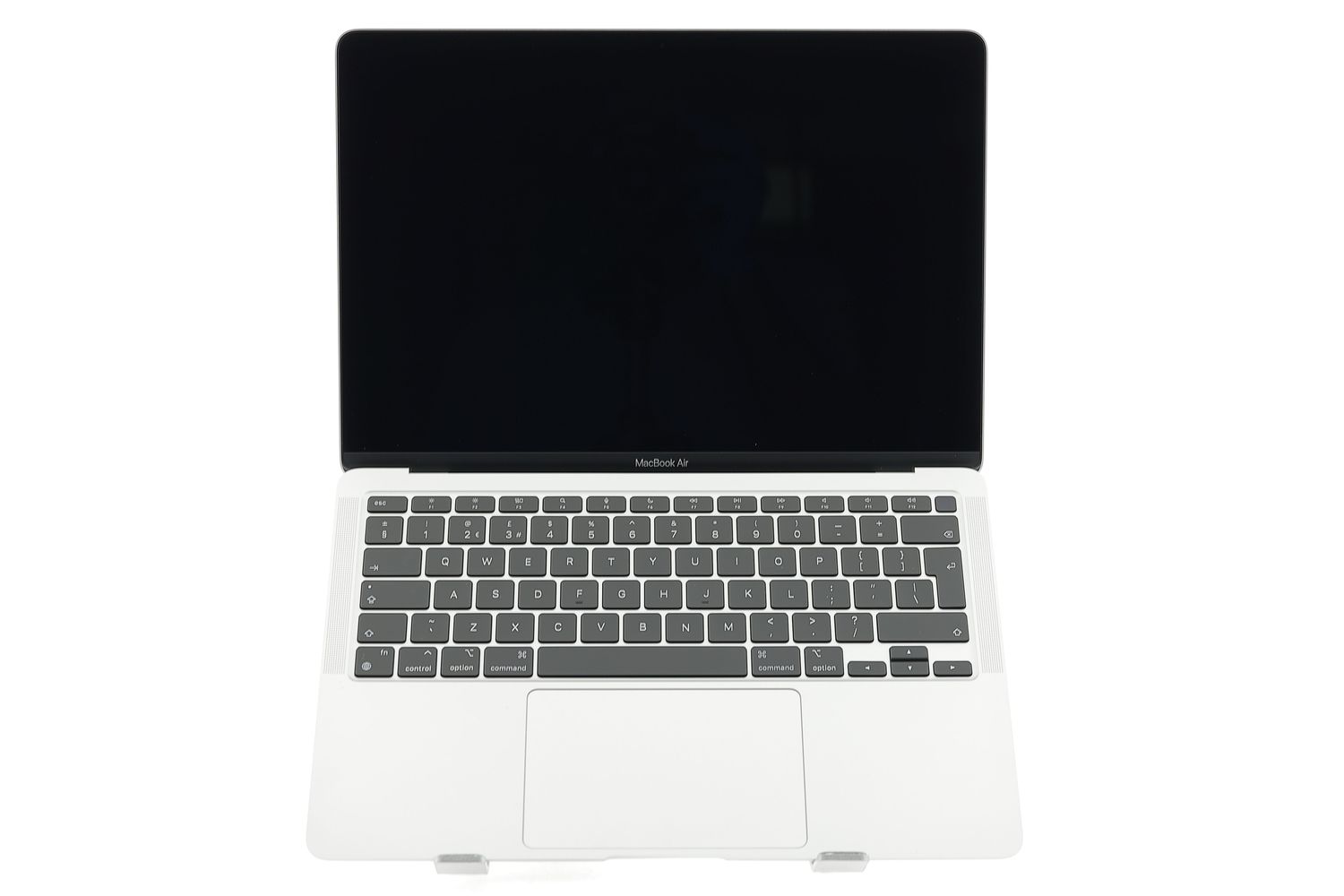 Apple MacBook Air 13″ 2020, i7 1.2 GHz, 16 GB, Intel Iris Plus 512 GB Silver - Като нов