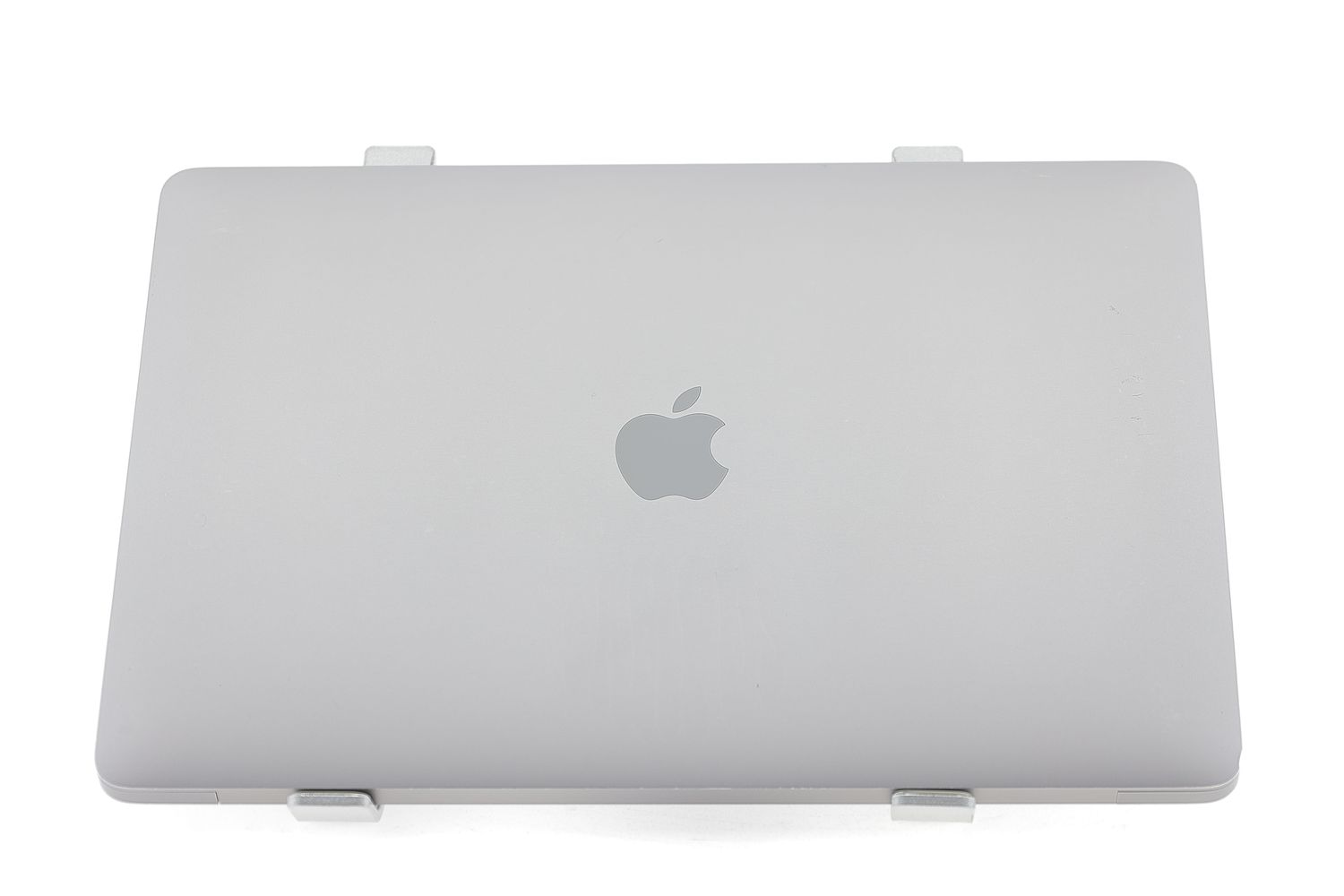 Apple MacBook Air 13″ 2020, M1 8 Cores, 8 GB, 7 core GPU 256 GB Space Gray - Kiváló
